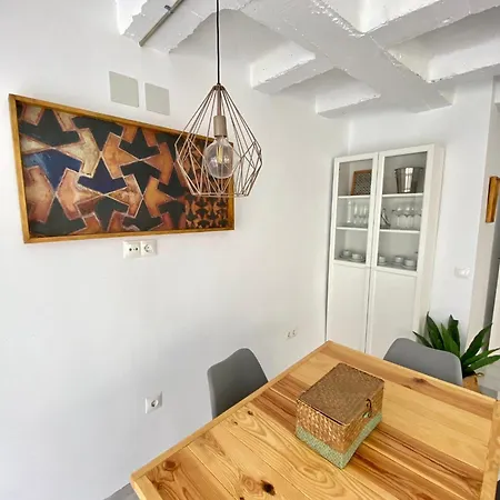 4pax En Pleno Centro Plaza Salvador Apartment